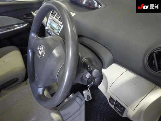 TOYOTA BELTA
