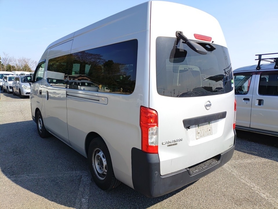 NISSAN NV350 CARAVAN
