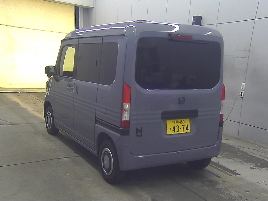 HONDA N-VAN