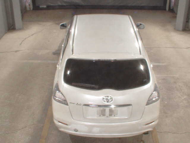 TOYOTA MARK X ZIO