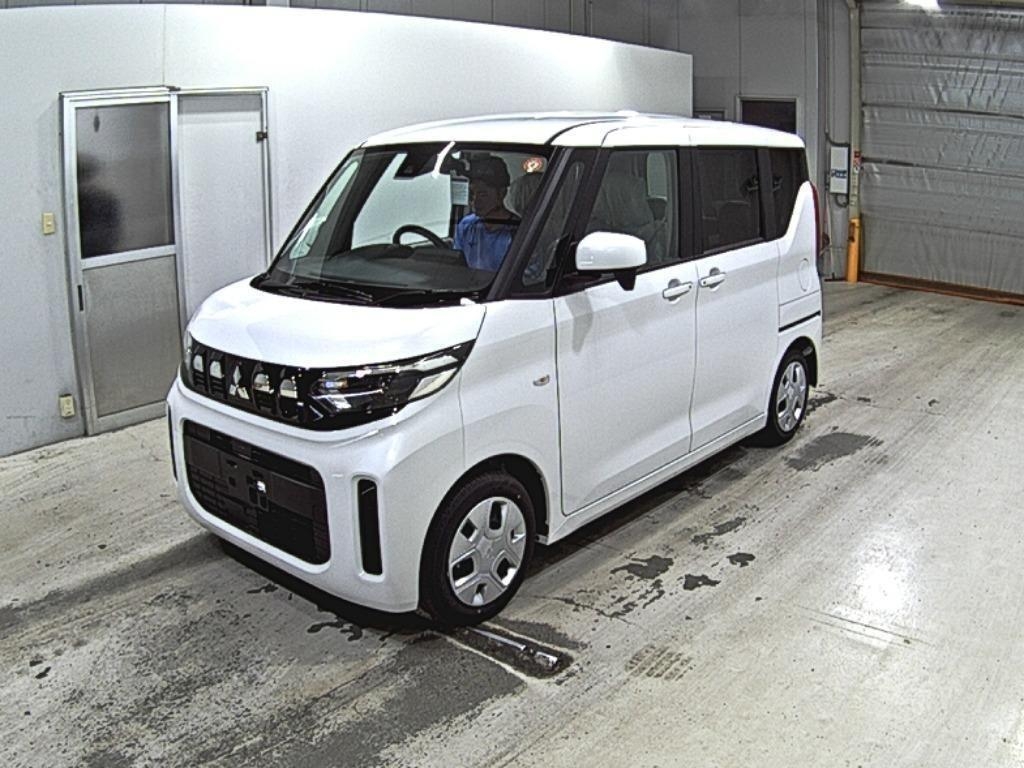 MITSUBISHI EK SPACE