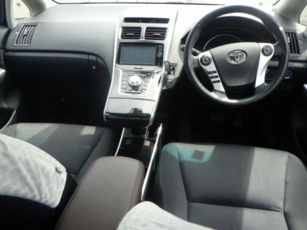 TOYOTA SAI