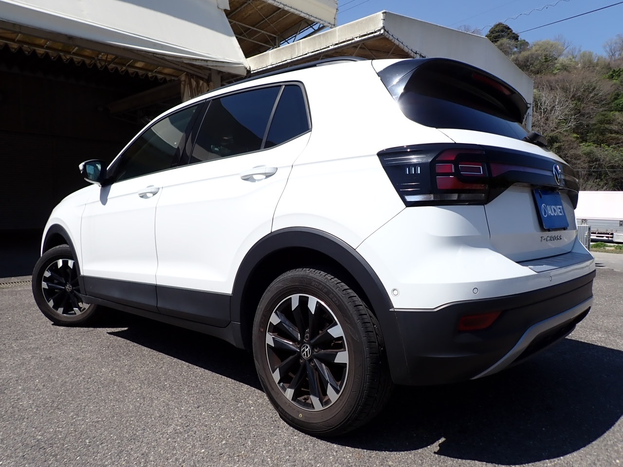 VOLKSWAGEN T-CROSS