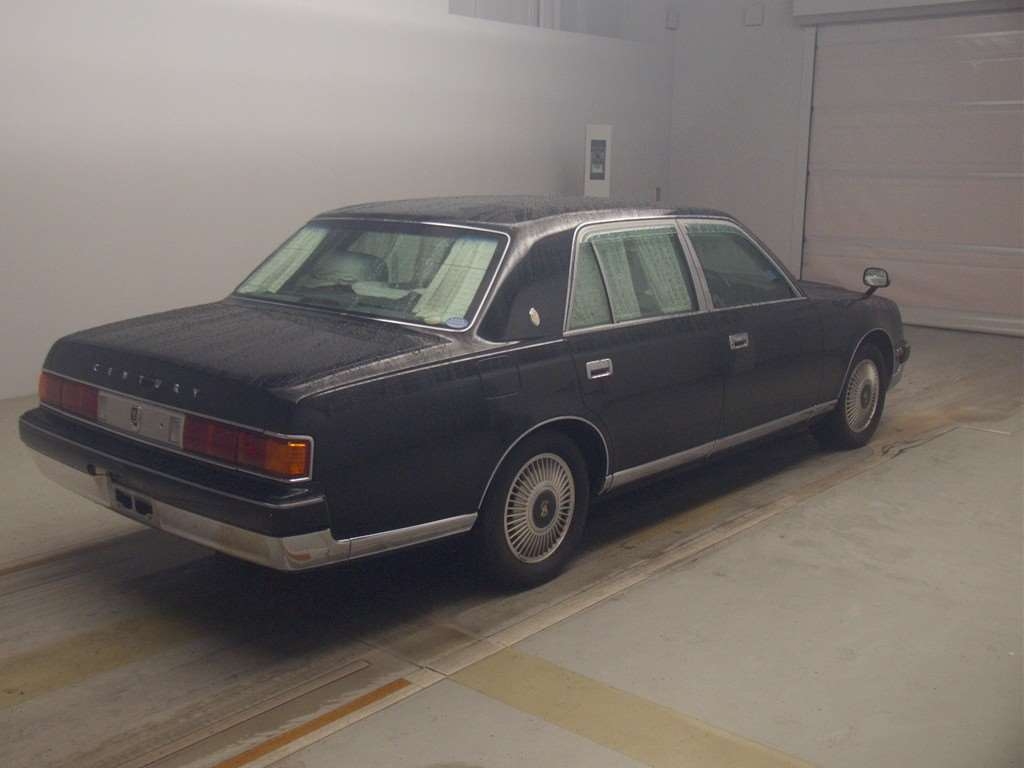 TOYOTA CENTURY