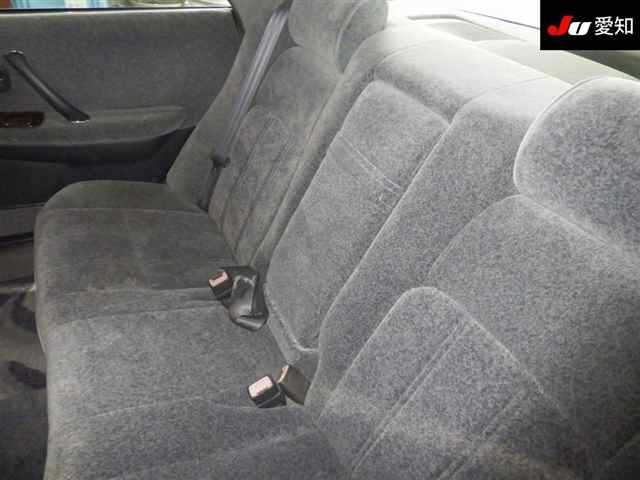 TOYOTA CROWN MAJESTA