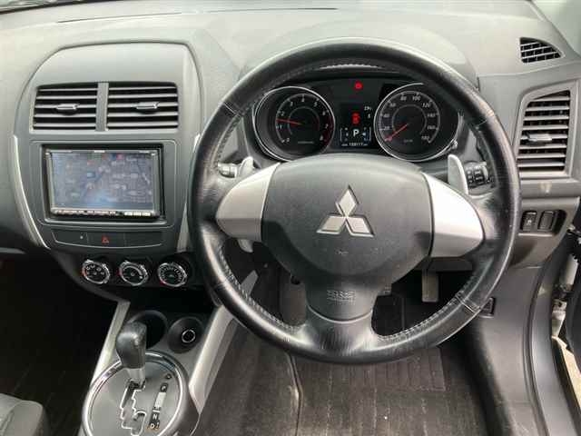 MITSUBISHI RVR