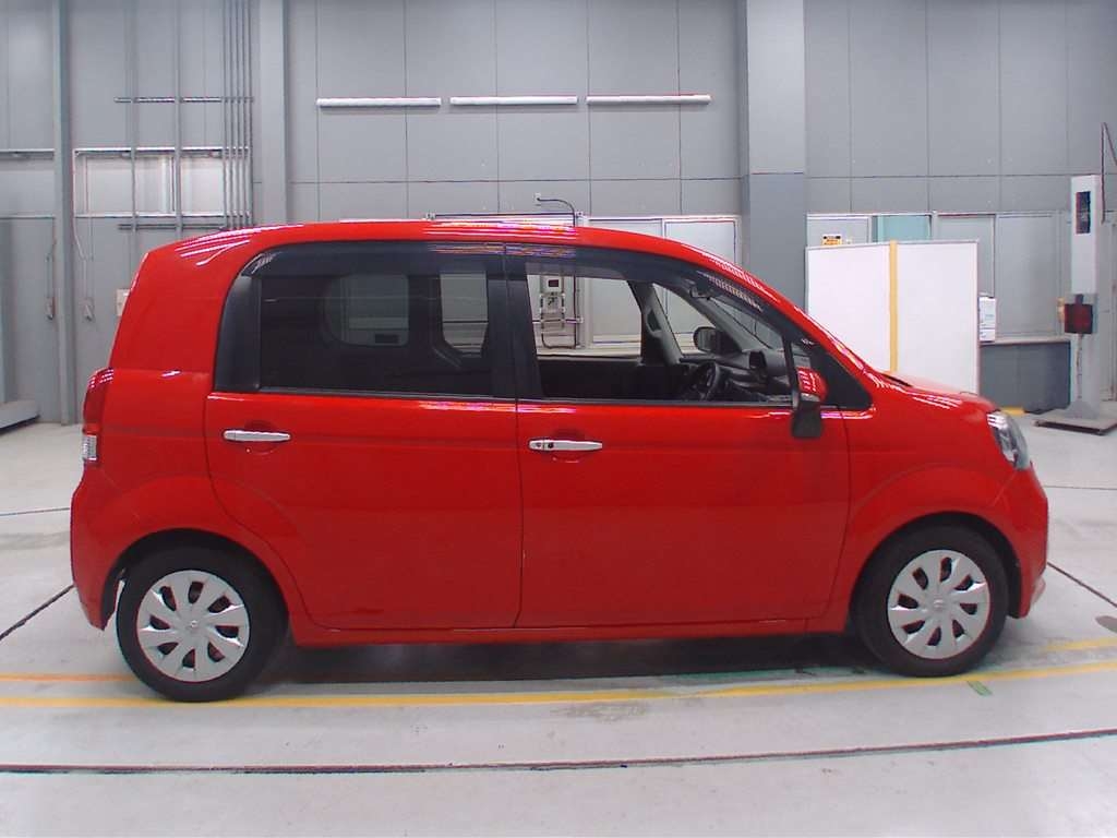 TOYOTA PORTE