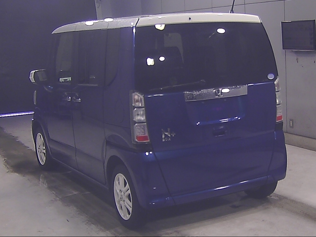 HONDA N-BOX+