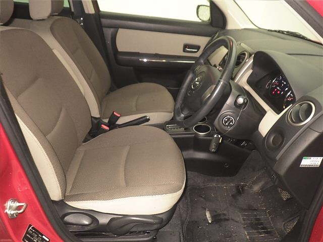 MAZDA VERISA