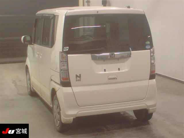 HONDA N-BOX