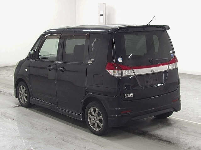 MITSUBISHI DELICA D:2