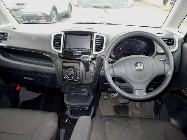 MITSUBISHI DELICA D:2