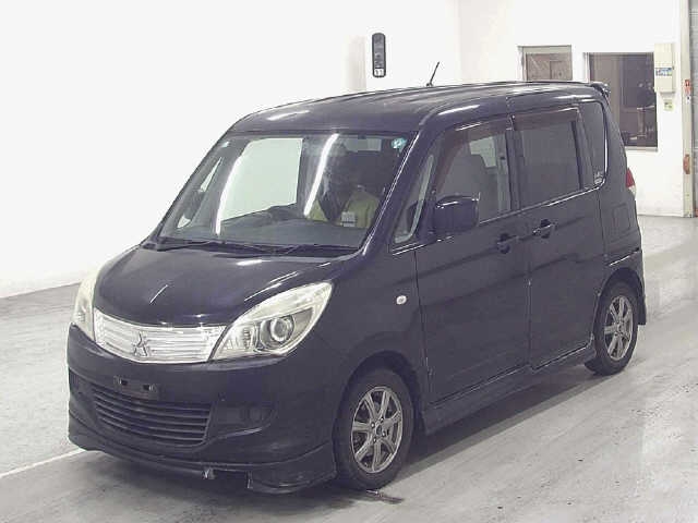 MITSUBISHI DELICA D:2