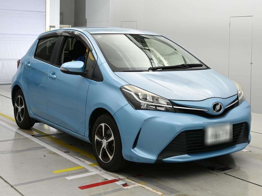 TOYOTA VITZ