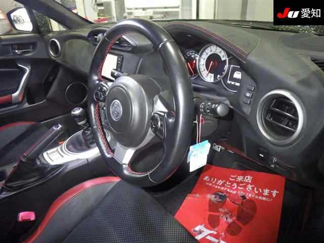 TOYOTA GT 86
