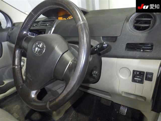 TOYOTA PASSO SETTE