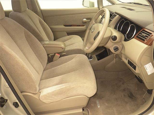 NISSAN TIIDA LATIO