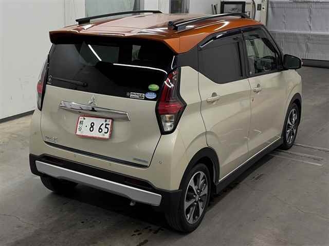 MITSUBISHI EK X
