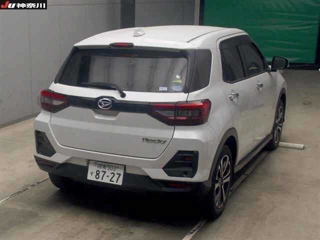 DAIHATSU ROCKY