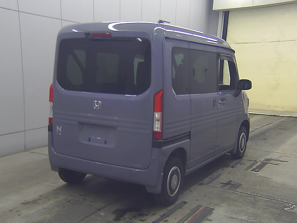 HONDA N-VAN