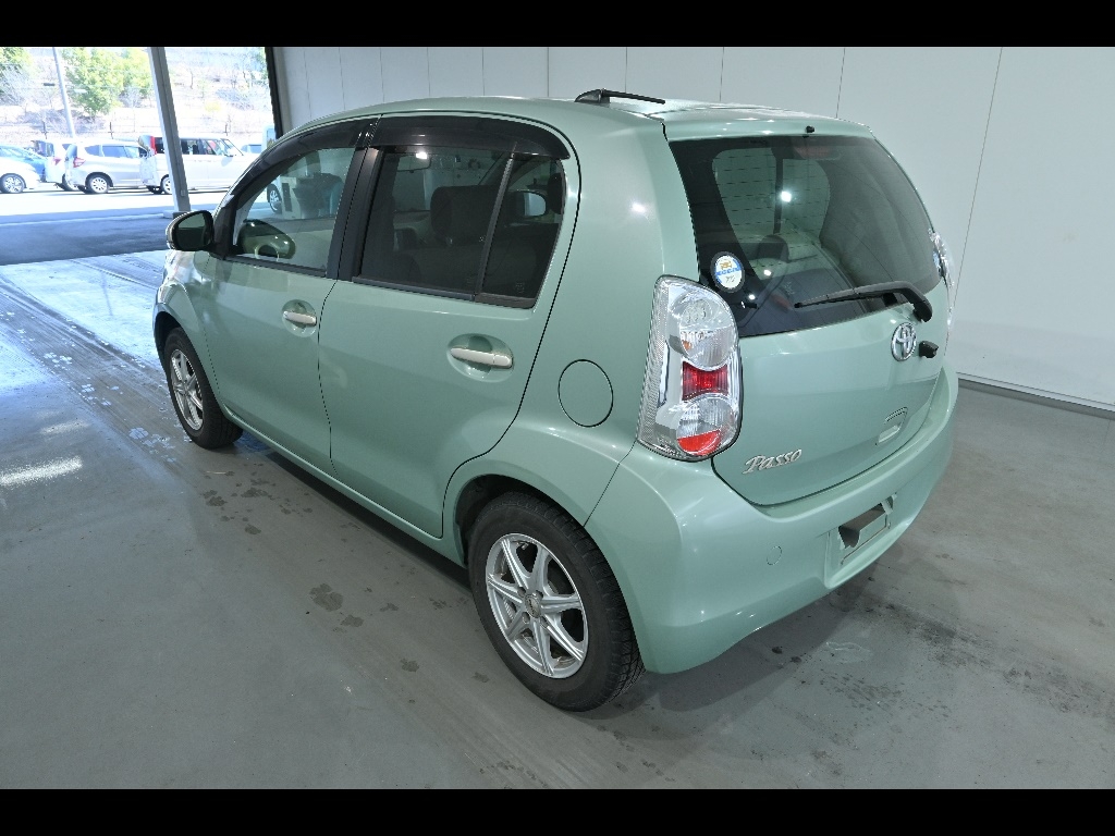 TOYOTA PASSO