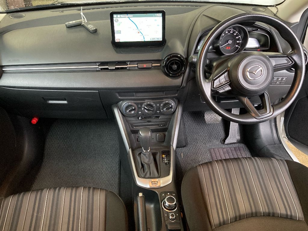 MAZDA MAZDA2