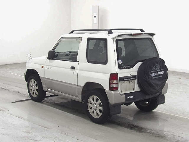 MITSUBISHI PAJERO MINI