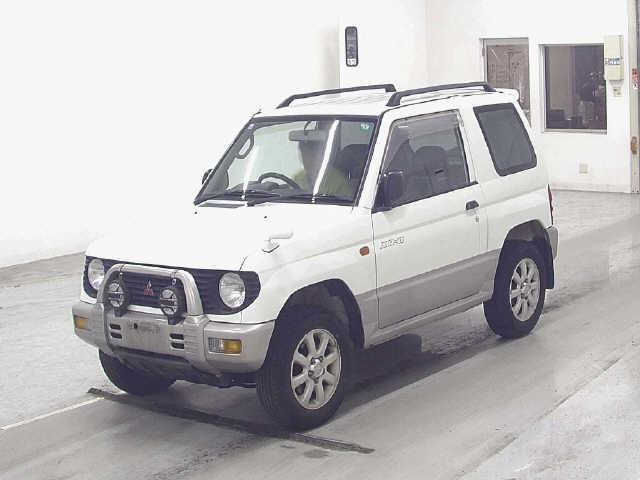 MITSUBISHI PAJERO MINI
