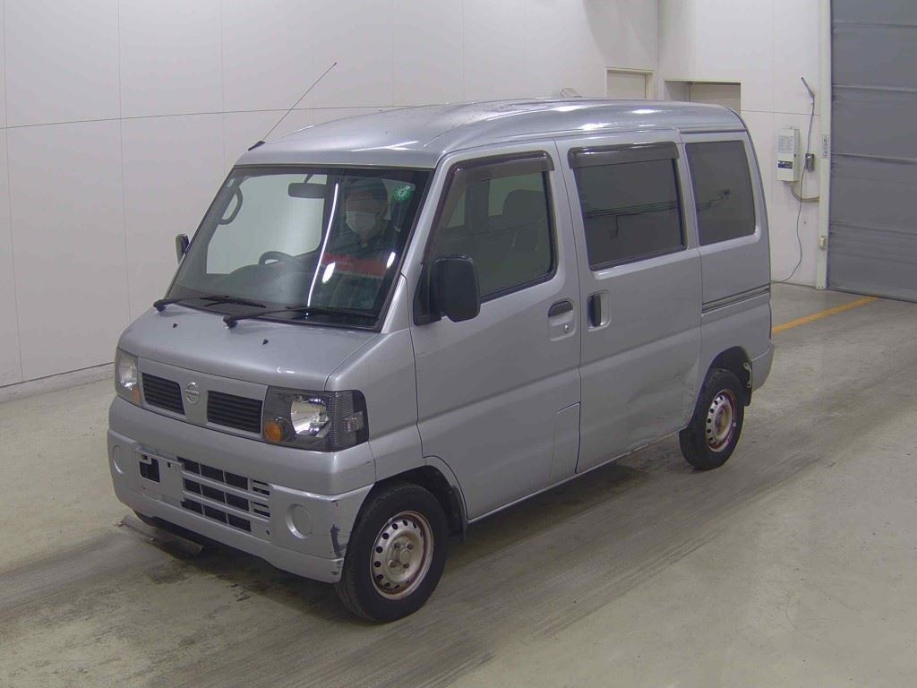 NISSAN NV100 CLIPPER