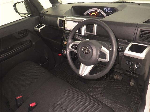 TOYOTA PIXIS MEGA