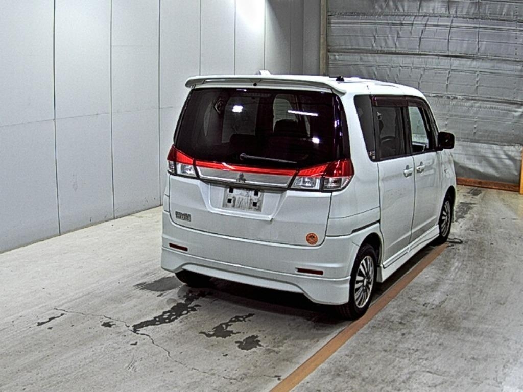 MITSUBISHI DELICA D:2