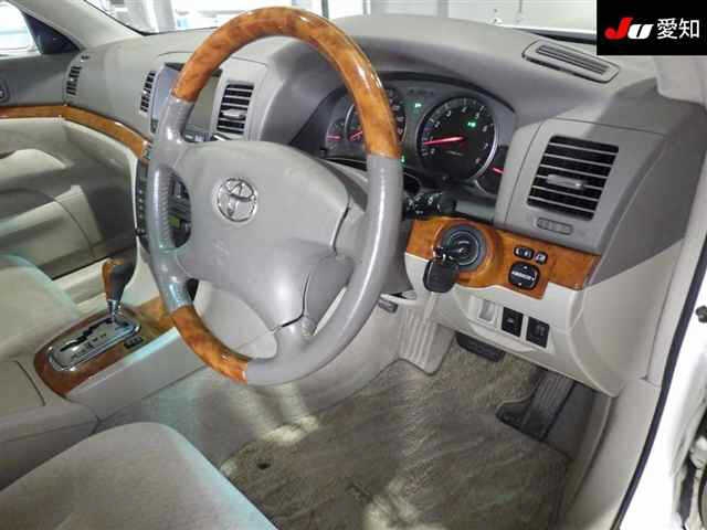 TOYOTA MARK II