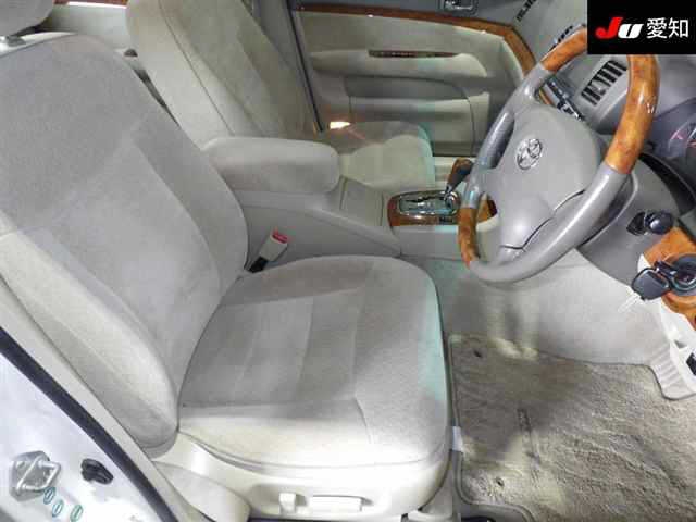 TOYOTA MARK II