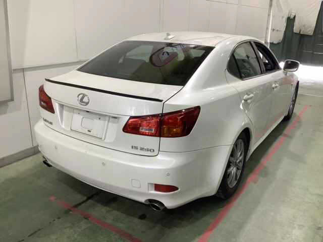 LEXUS IS250