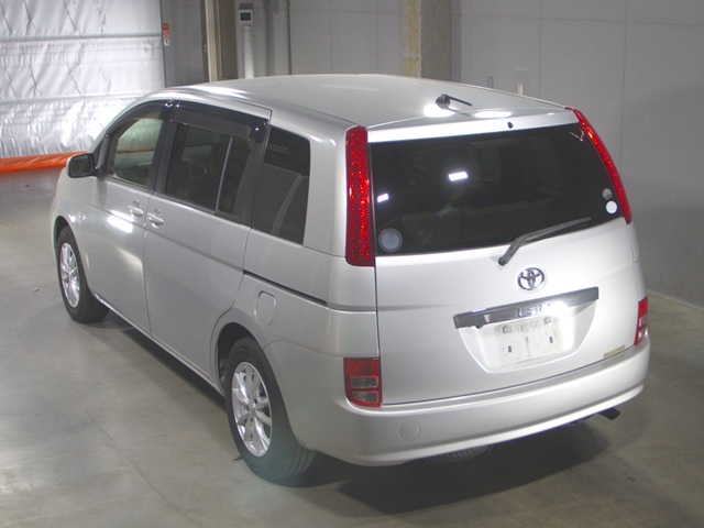 TOYOTA ISIS