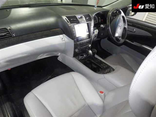LEXUS LS600H