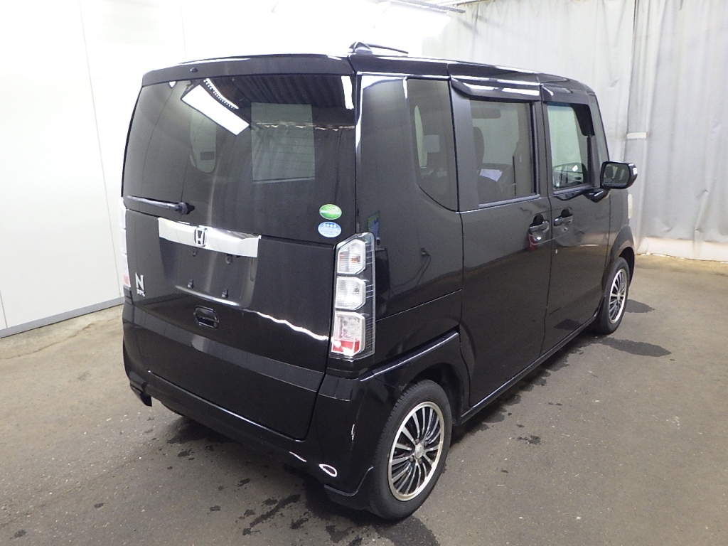 HONDA N-BOX