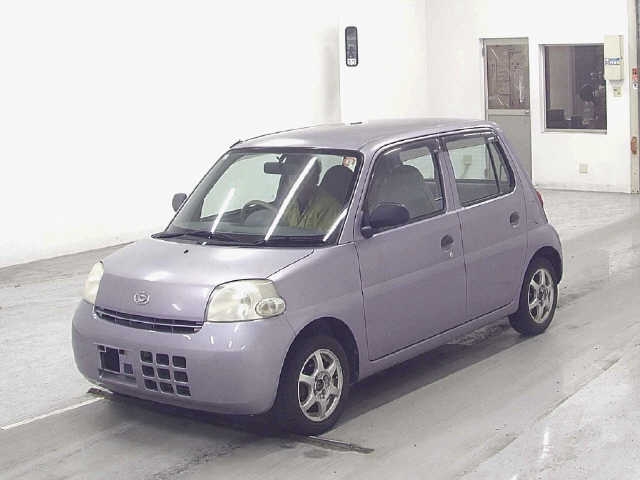 DAIHATSU ESSE