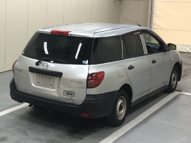 MAZDA FAMILIA