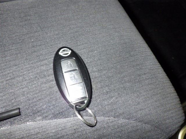 NISSAN TIIDA LATIO