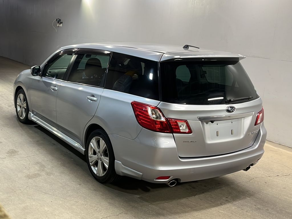 SUBARU EXIGA