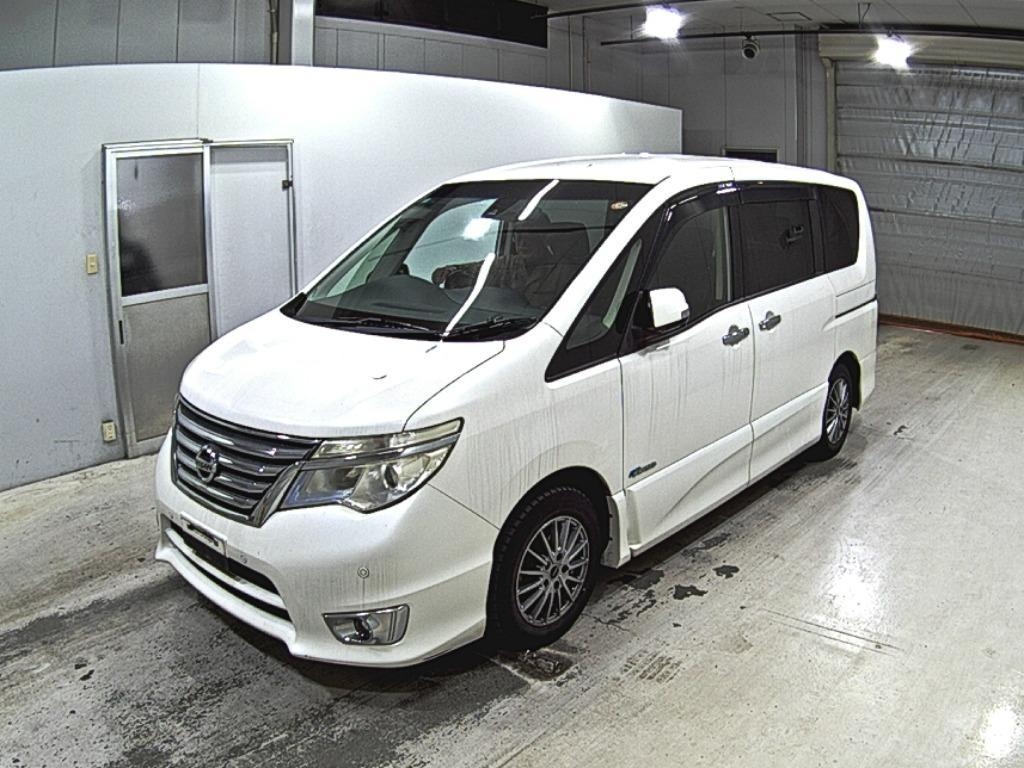 NISSAN SERENA