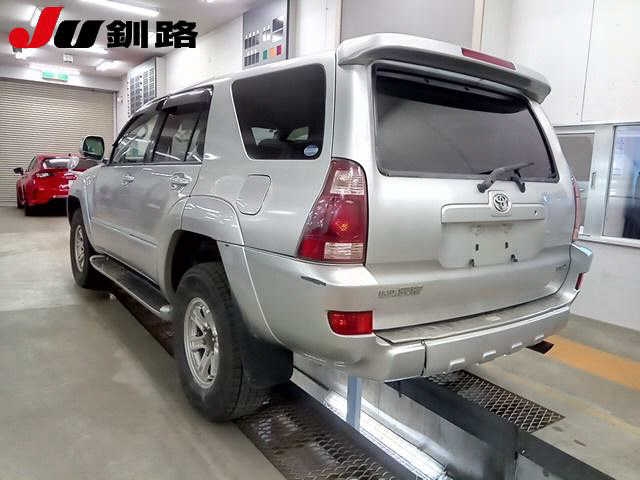 TOYOTA HILUX SURF