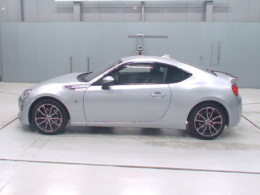 TOYOTA GT 86