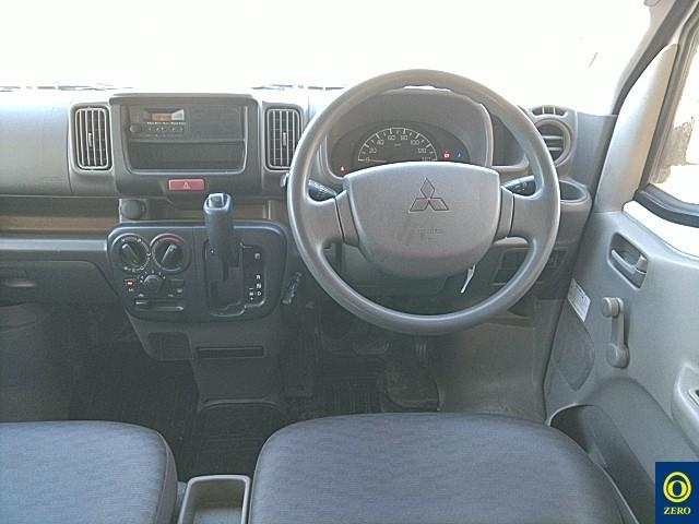 MITSUBISHI MINICAB
