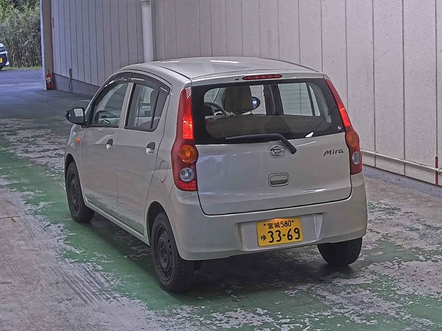 DAIHATSU MIRA