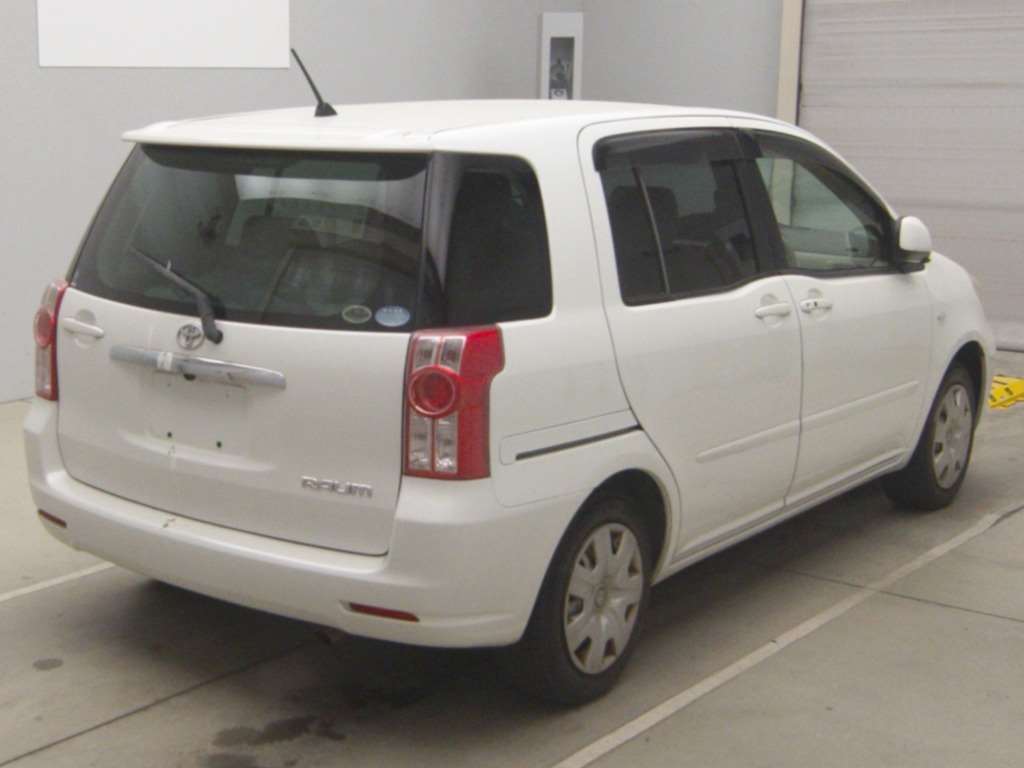 TOYOTA RAUM