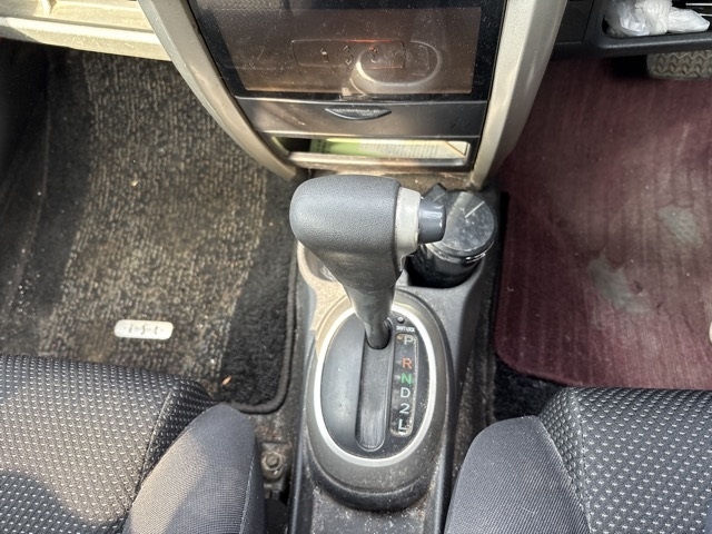 TOYOTA IST