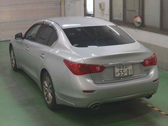 NISSAN SKYLINE