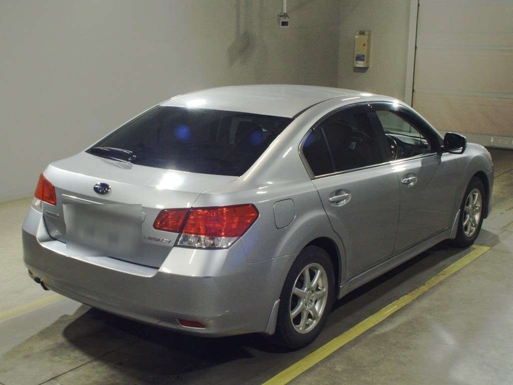 SUBARU LEGACY B4
